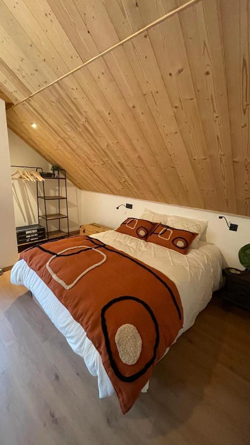 Chambres D'Hotes Les Chambres D'Elsa Альб'є-Монрон Екстер'єр фото