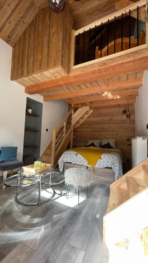 Chambres D'Hotes Les Chambres D'Elsa Альб'є-Монрон Екстер'єр фото