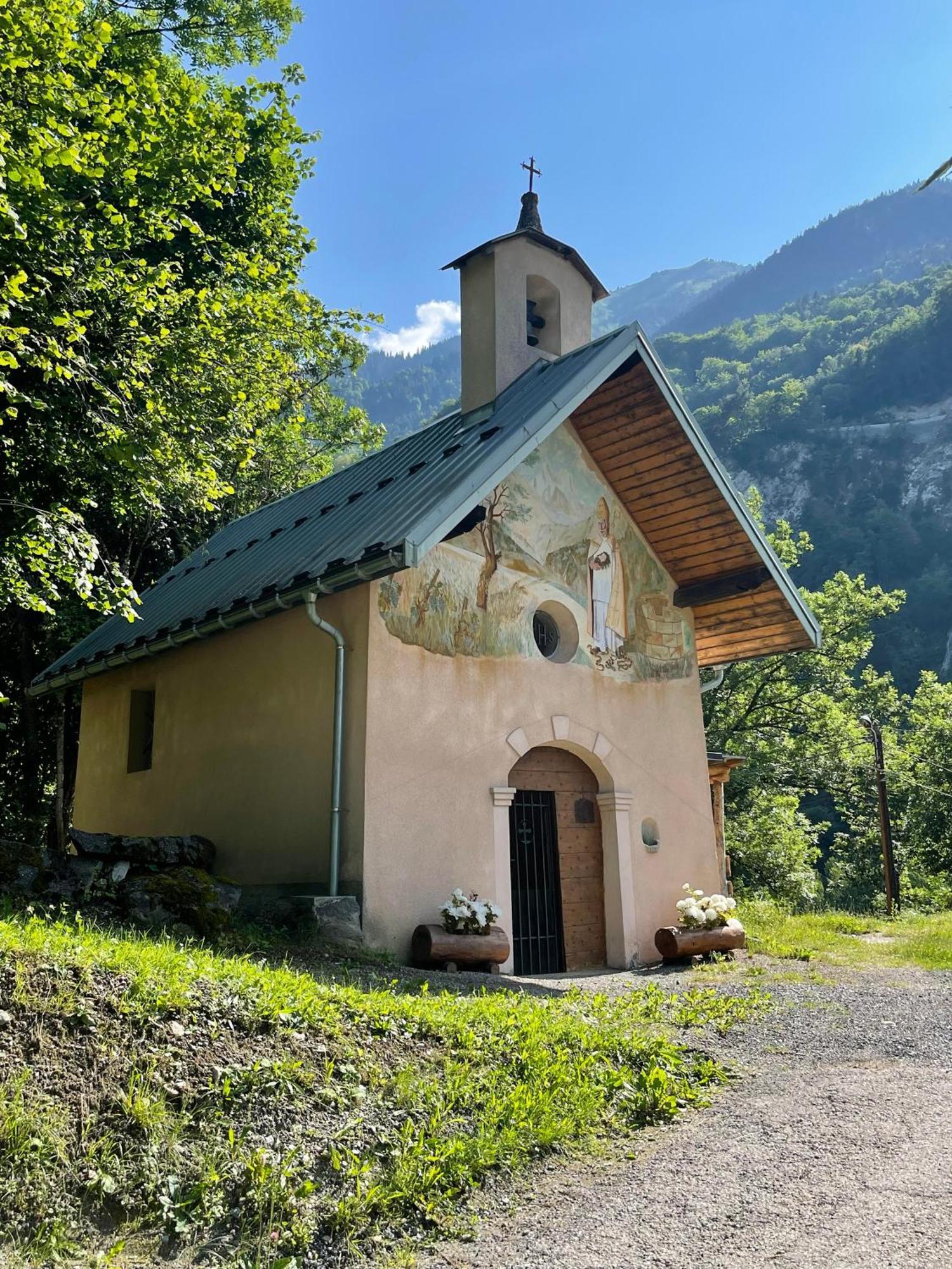 Chambres D'Hotes Les Chambres D'Elsa Альб'є-Монрон Екстер'єр фото